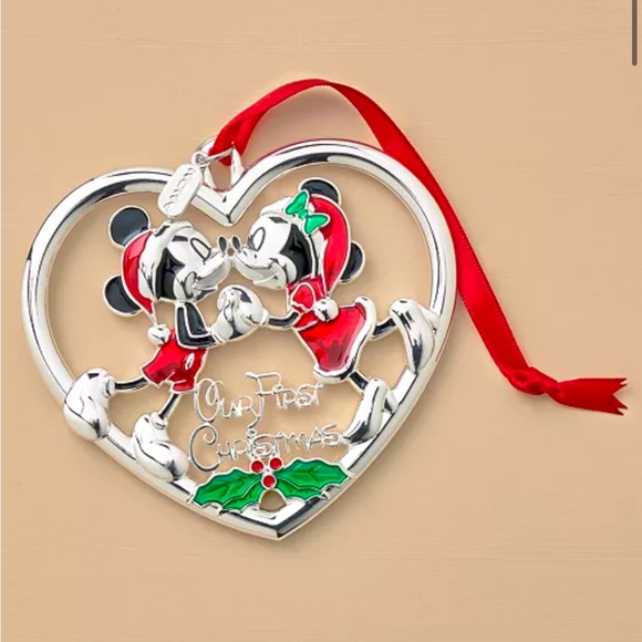 2024 Our 1st Christmas Mickey & Minnie Ornament - Picture 6 of 6